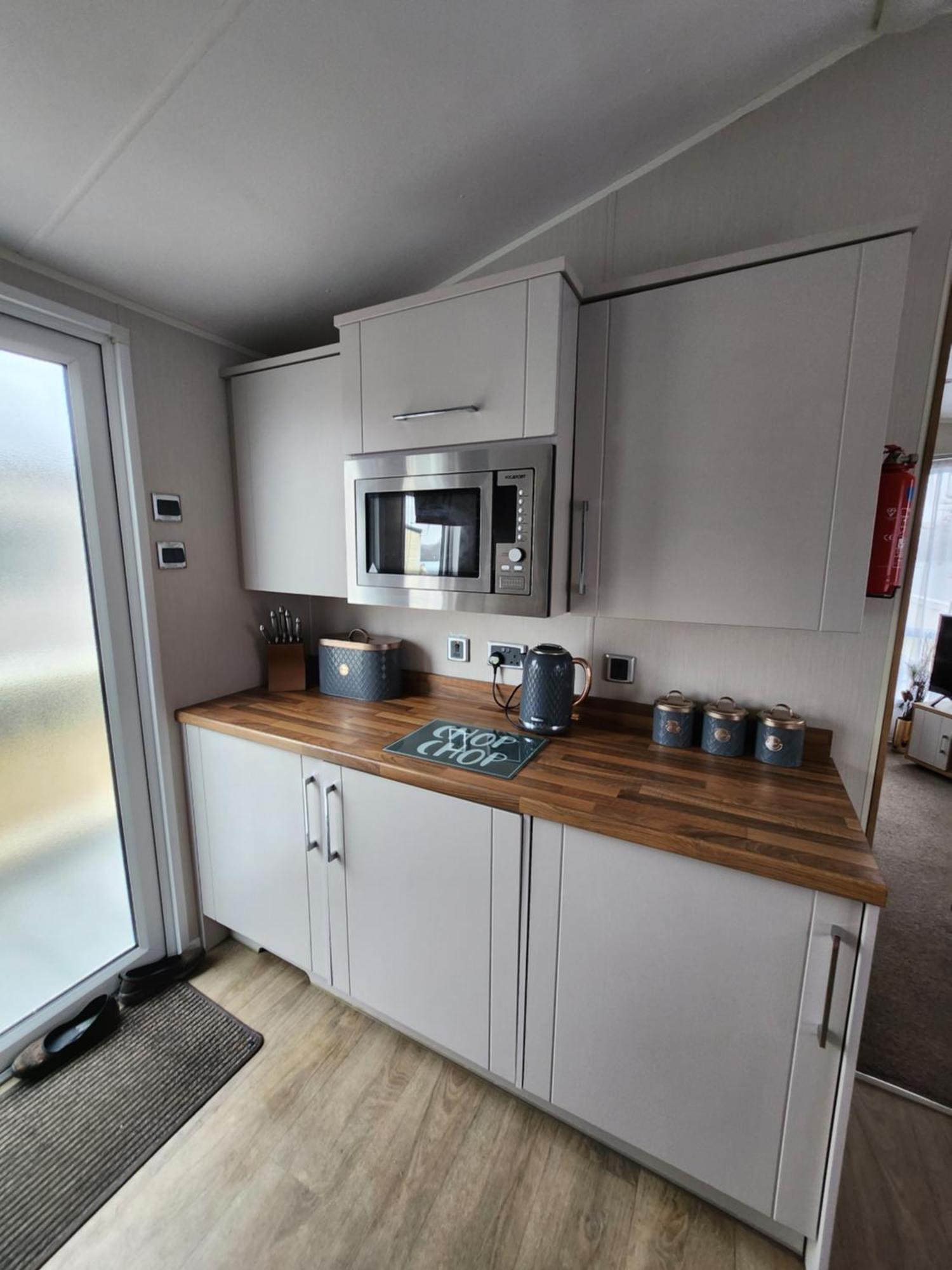 Dees Hot Tub Breaks At Tattershall Lakes Jet Ski 4 Extérieur photo